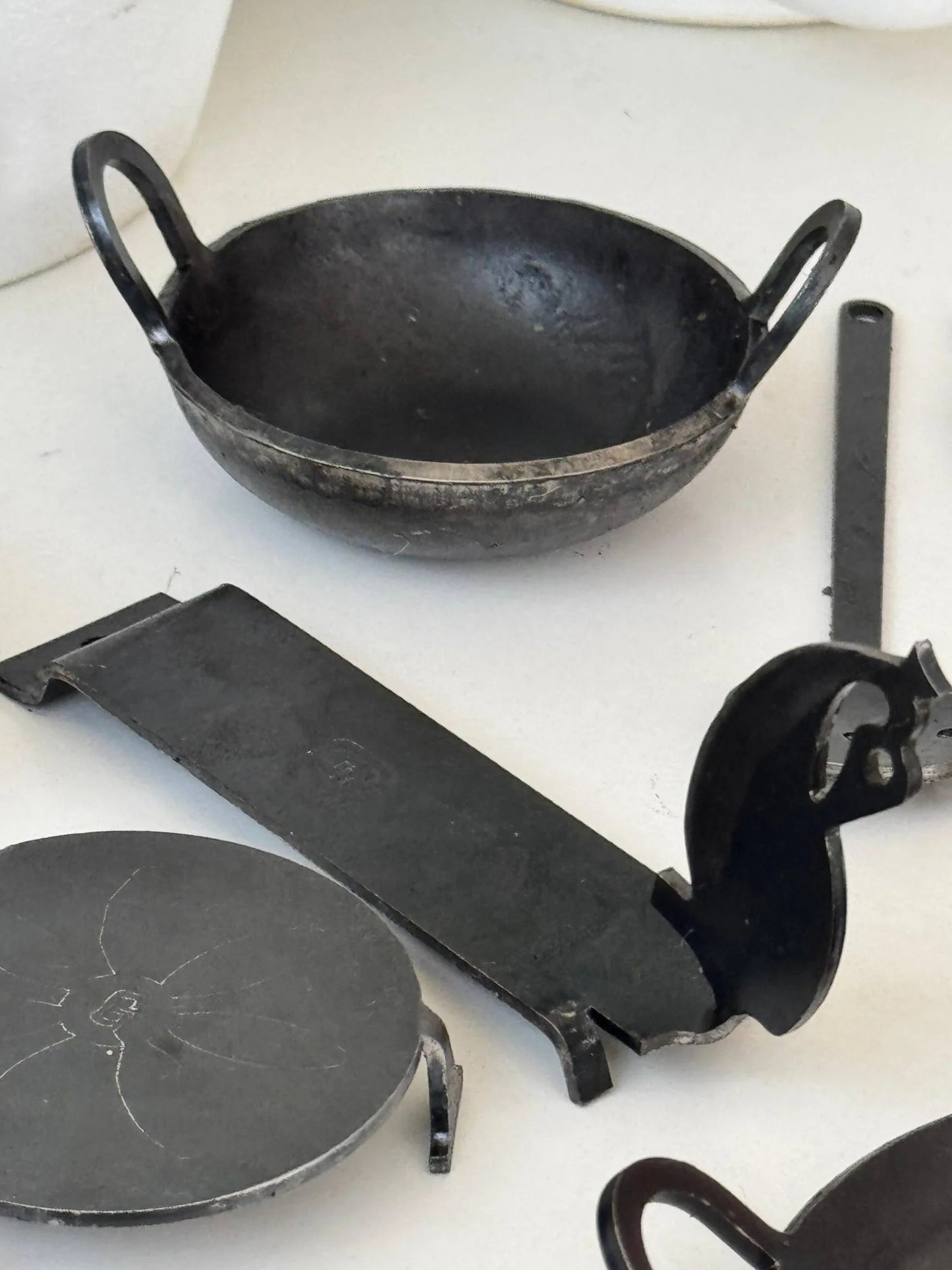 Miniature Iron Kitchen Set