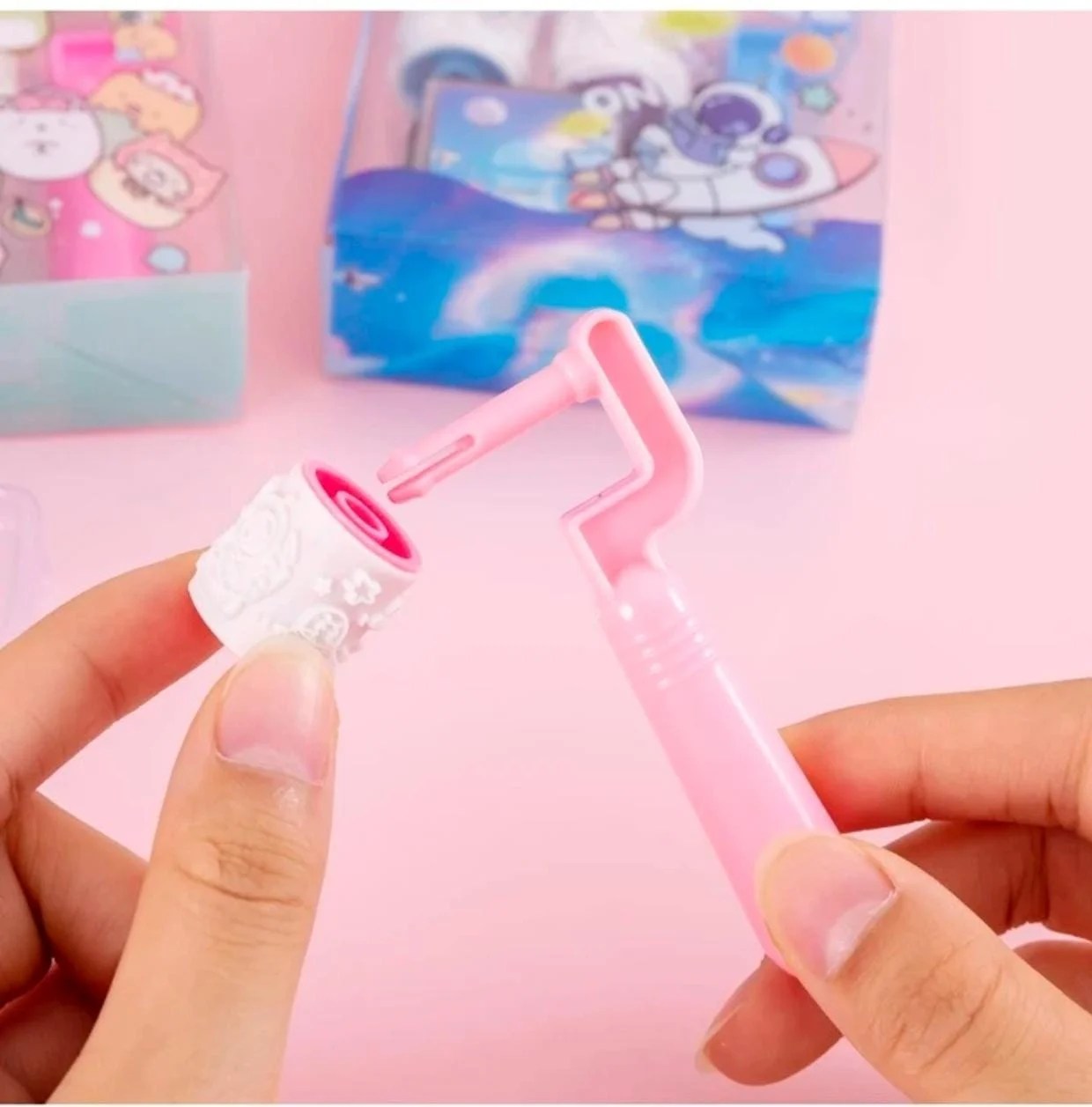 Rolling stamp pad