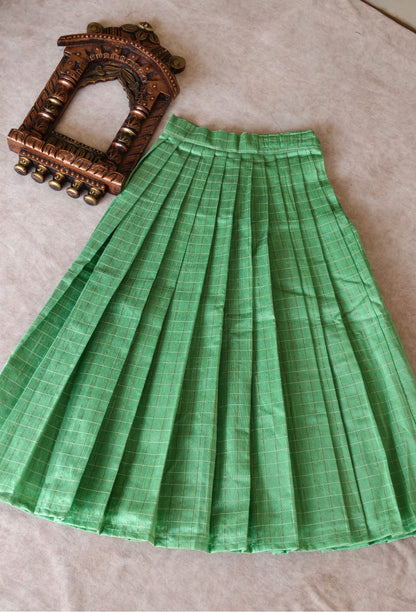 Ethnic wear( red key hole)