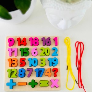 Puzzle and Lacing