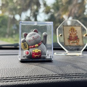 Lucky cat