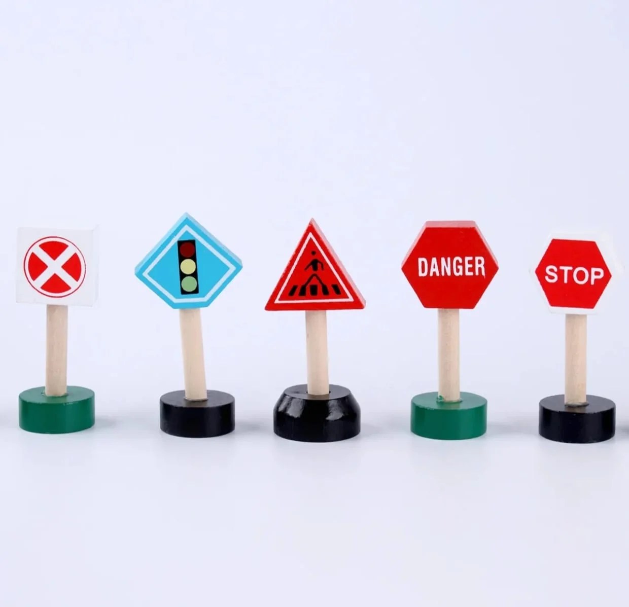 WOODEN TRAFFIC SIGNS