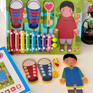 Montessori threading board