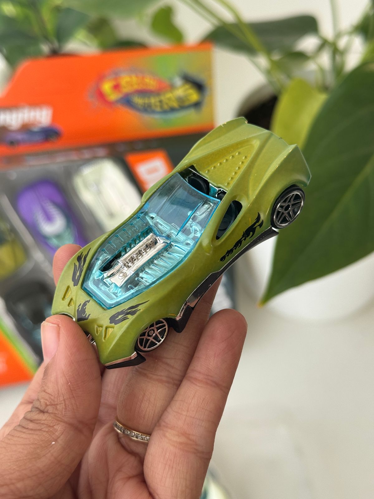 Color Changing Alloy Car