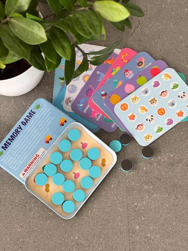 Memory game in tin
