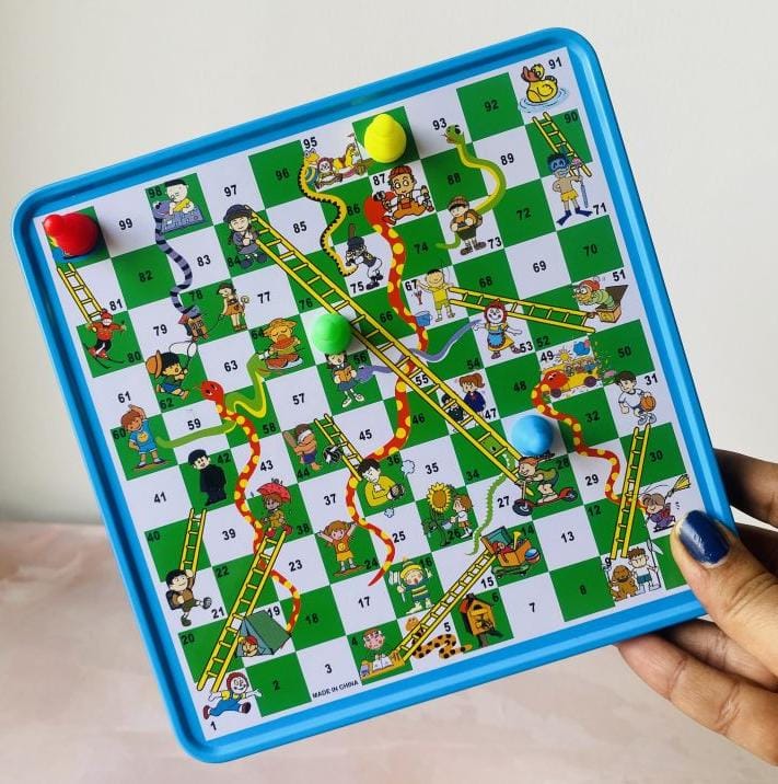 Magnetic 2-in-1 Luddo and Snakes N Ladder Game