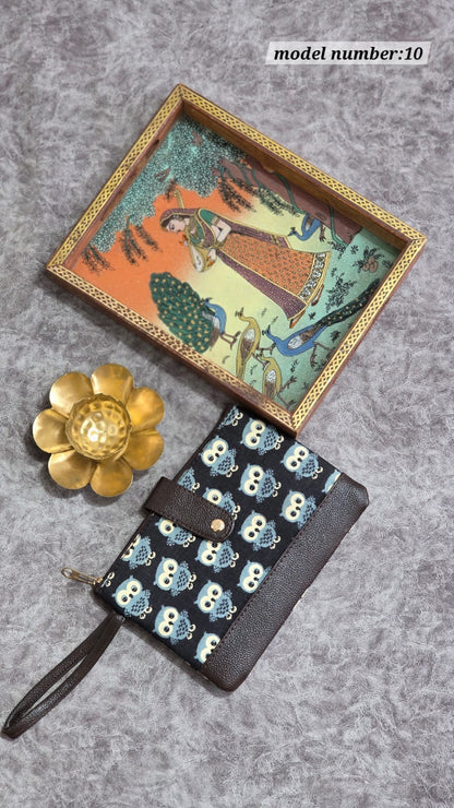Printed  premium purse/ wallet