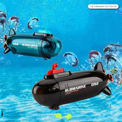 submarine sipper bottle
