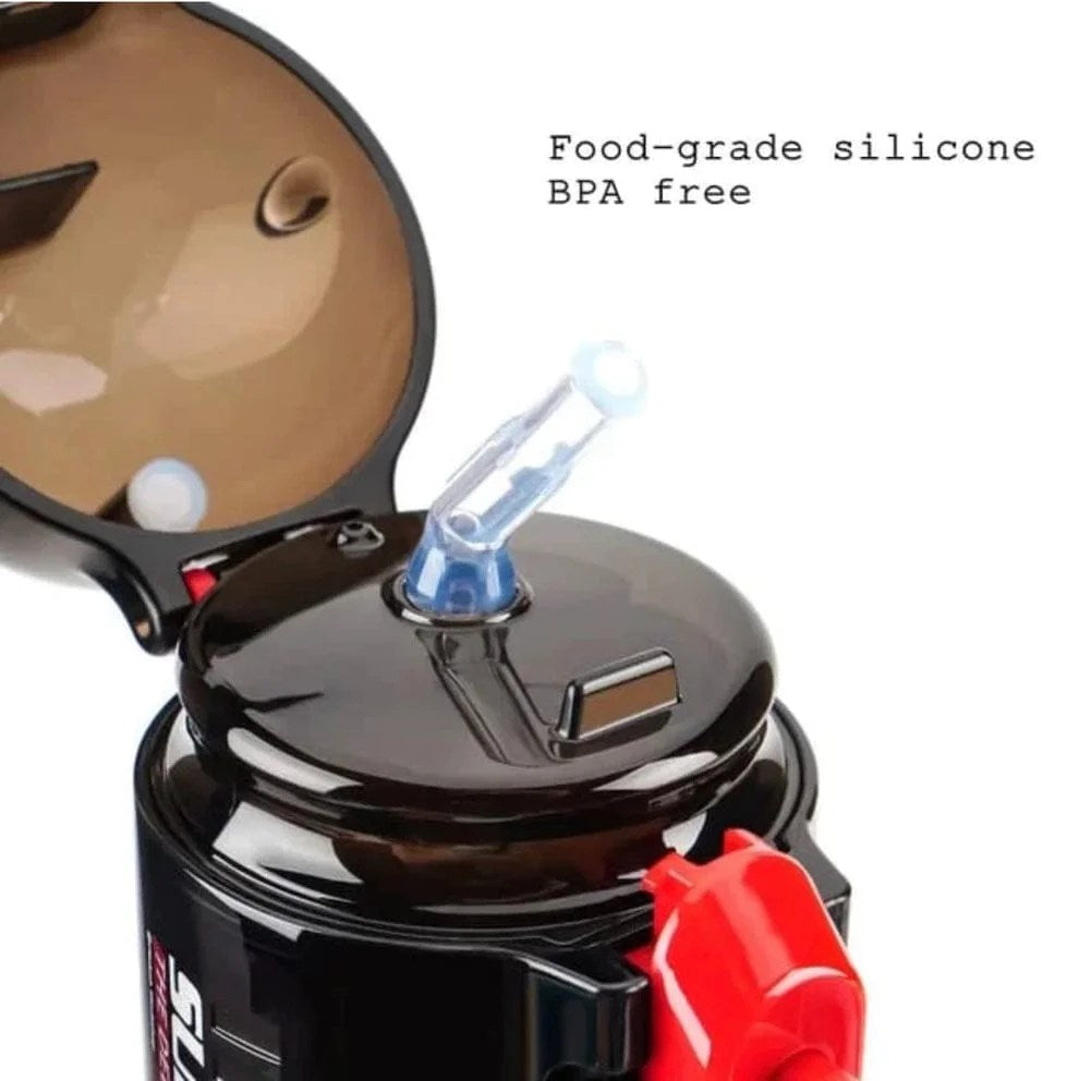 submarine sipper bottle