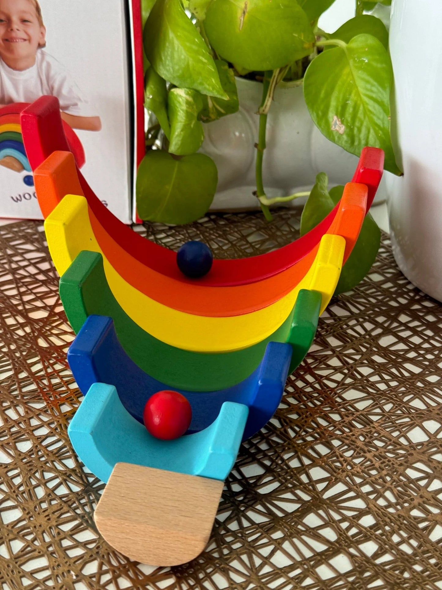 Rainbow stacker