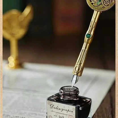 Vintage Pen & 3D Notebook