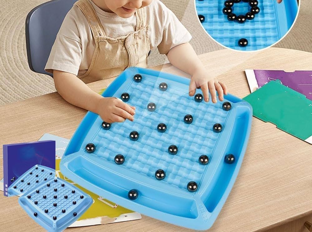 Magnetic battle chess