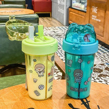 2 Drinks in 1 Sipper bottle