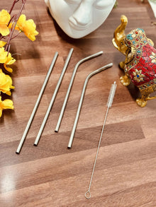 Steel straws with cleaner