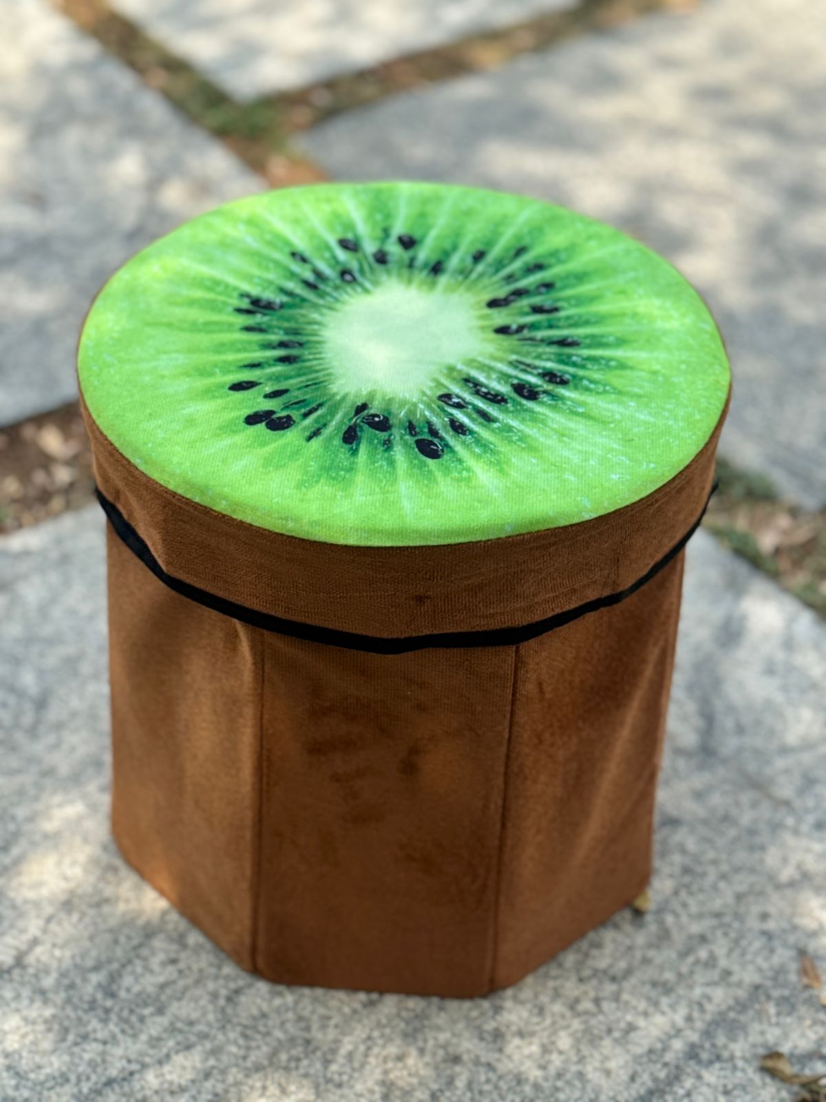 Foldable stool