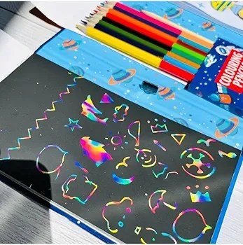 Foldable colouring book