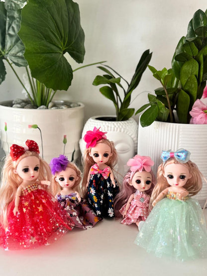 Miniature doll