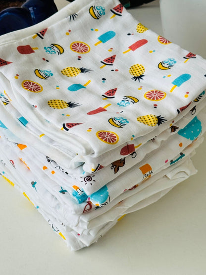 Muslin hooded towel