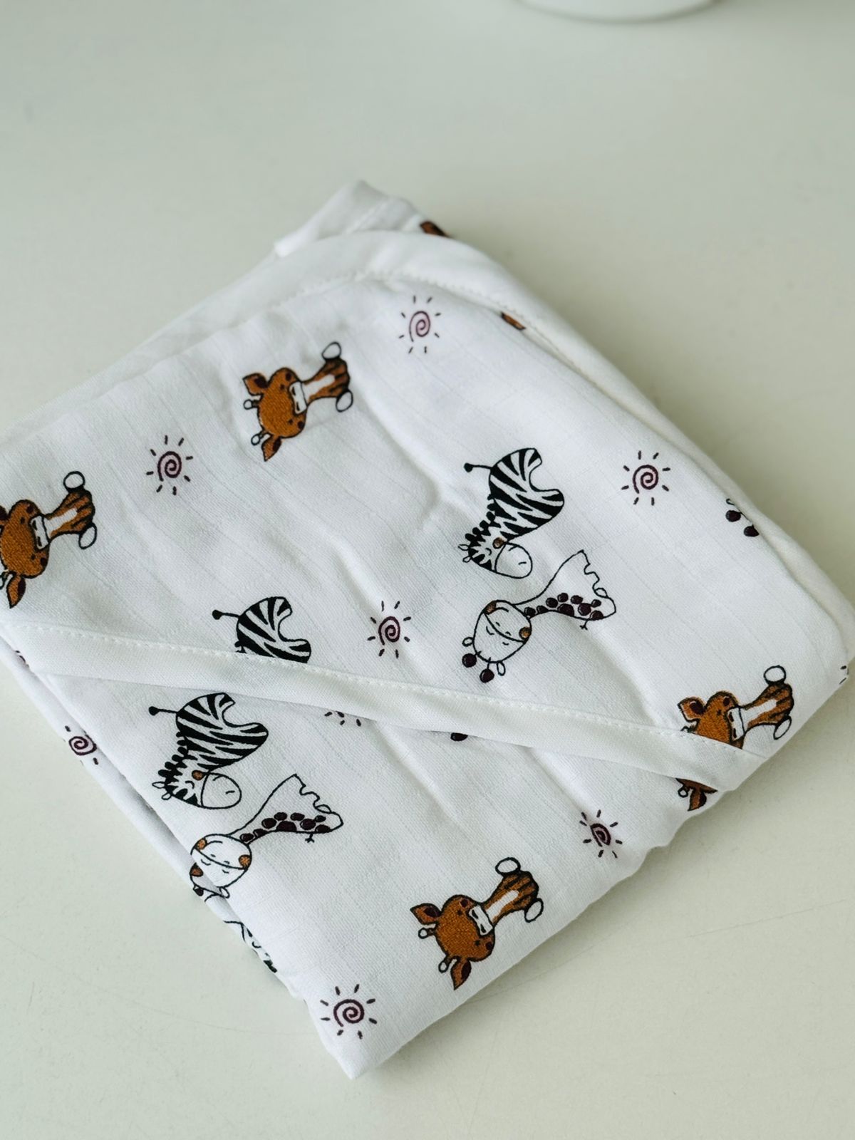 Muslin hooded towel