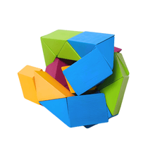 Serpentine cube