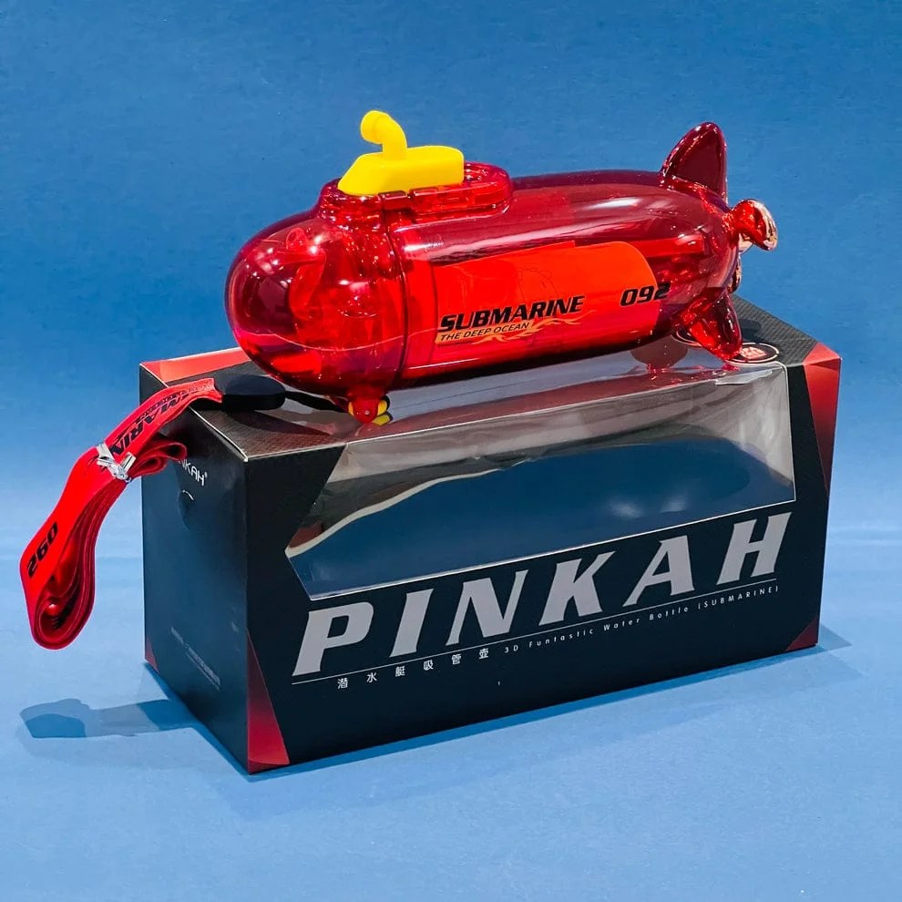 submarine sipper bottle