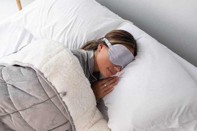 Eye mask