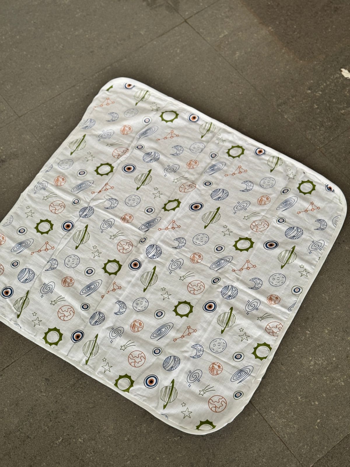 Muslin hooded towel