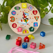 Puzzle clock lacing