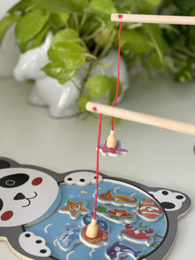 Adorable Cartoon Fishing Game