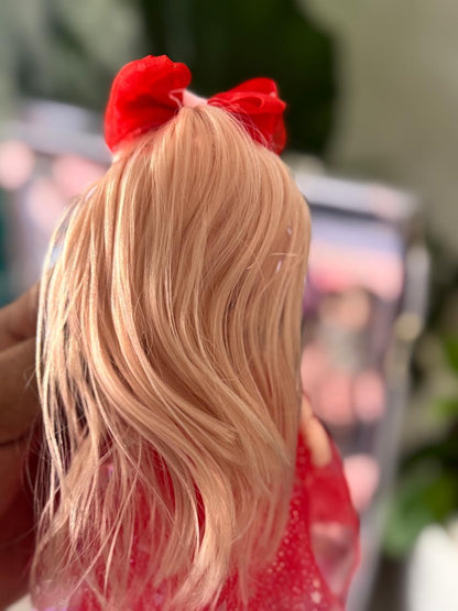 Miniature doll