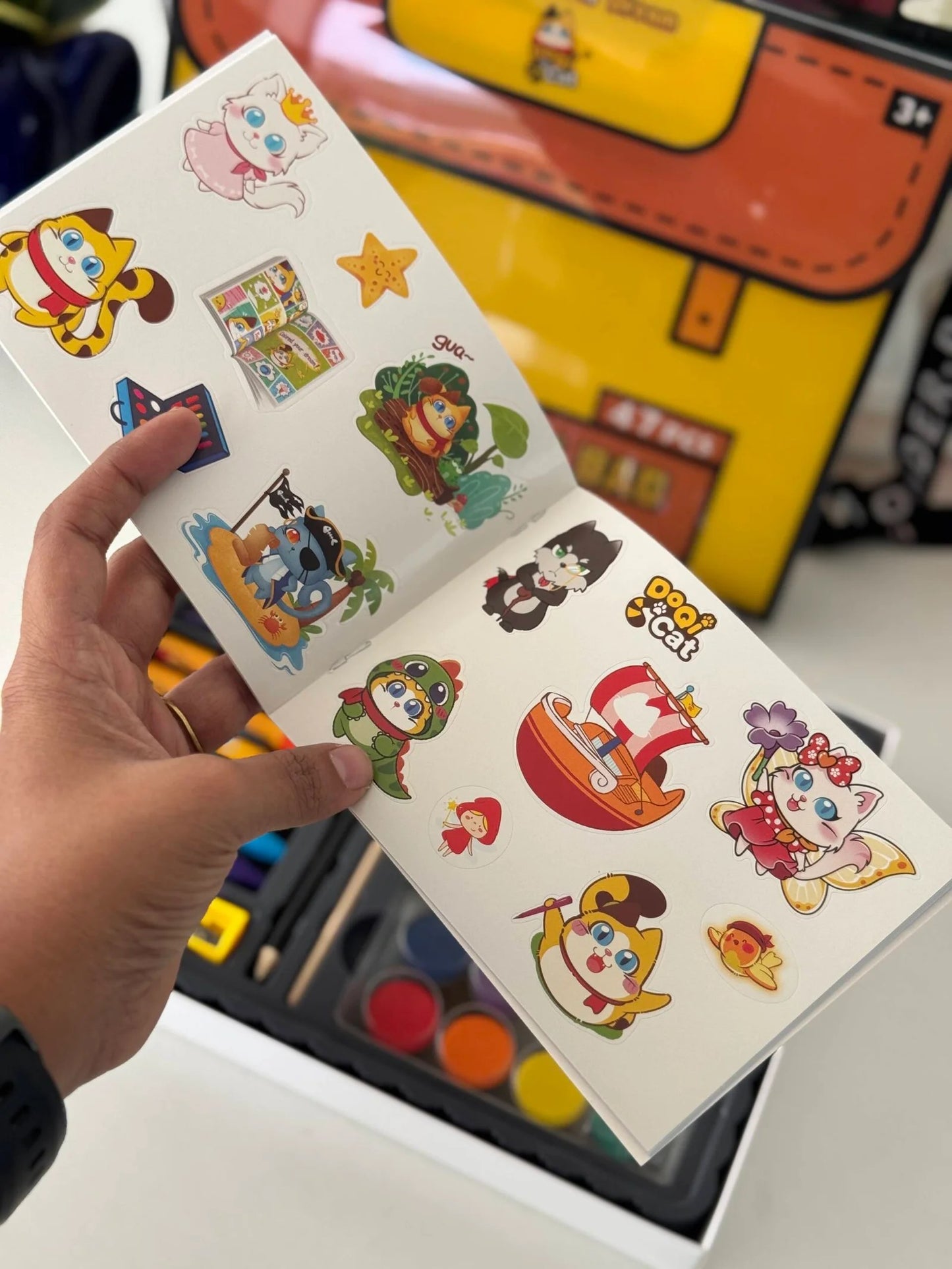 Wonder Art Bag