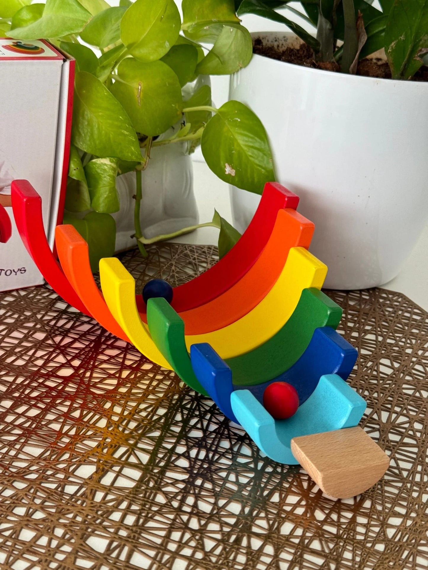 Rainbow stacker