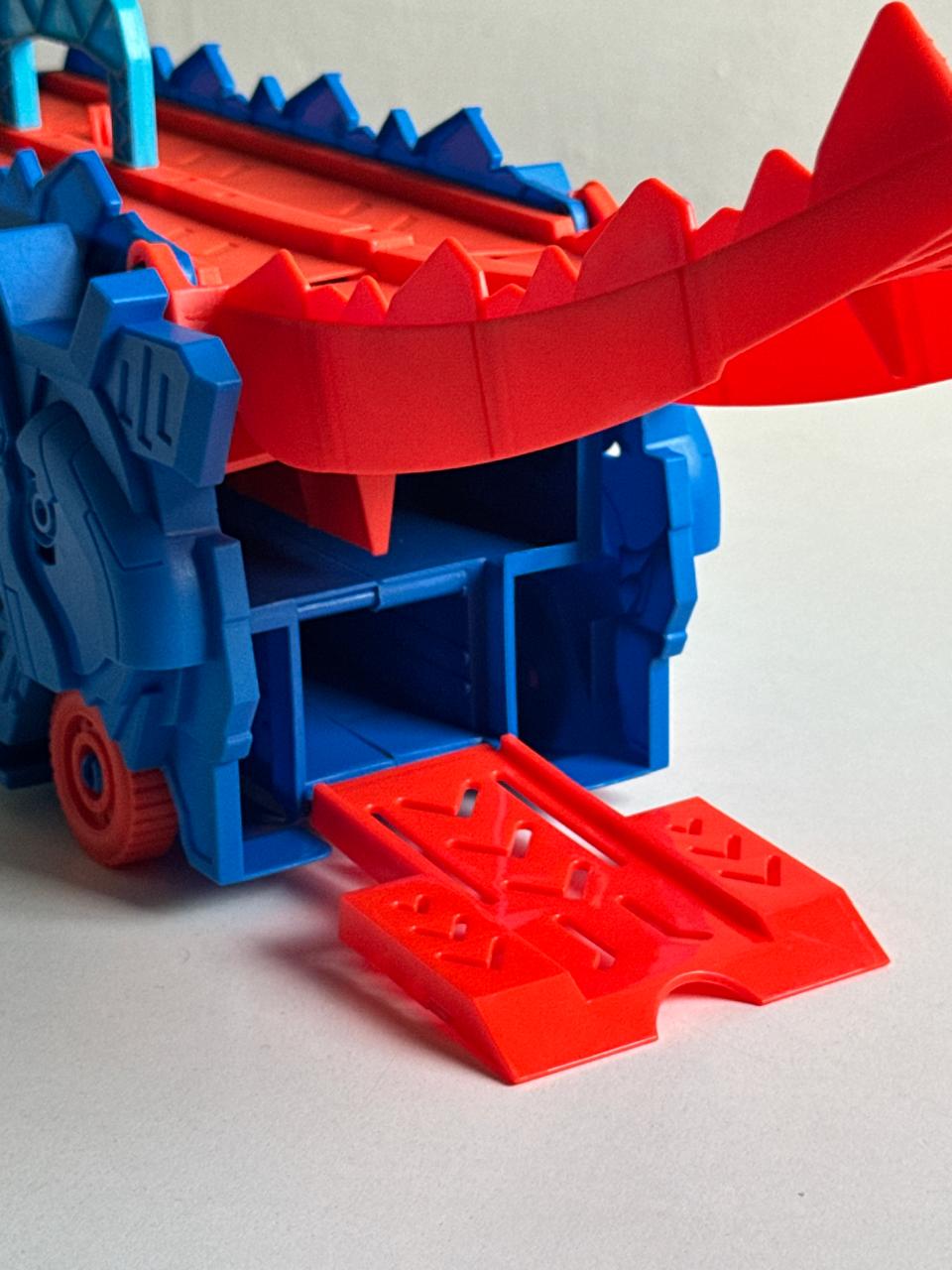 Transport Dinosaur Truck toy