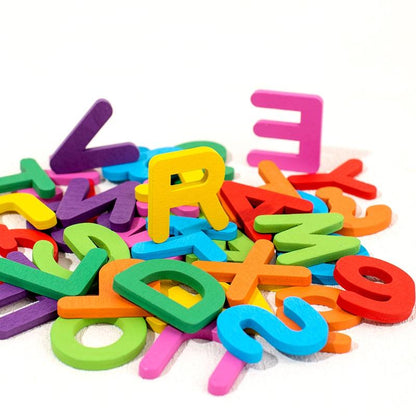 Alphanumeric board with flag