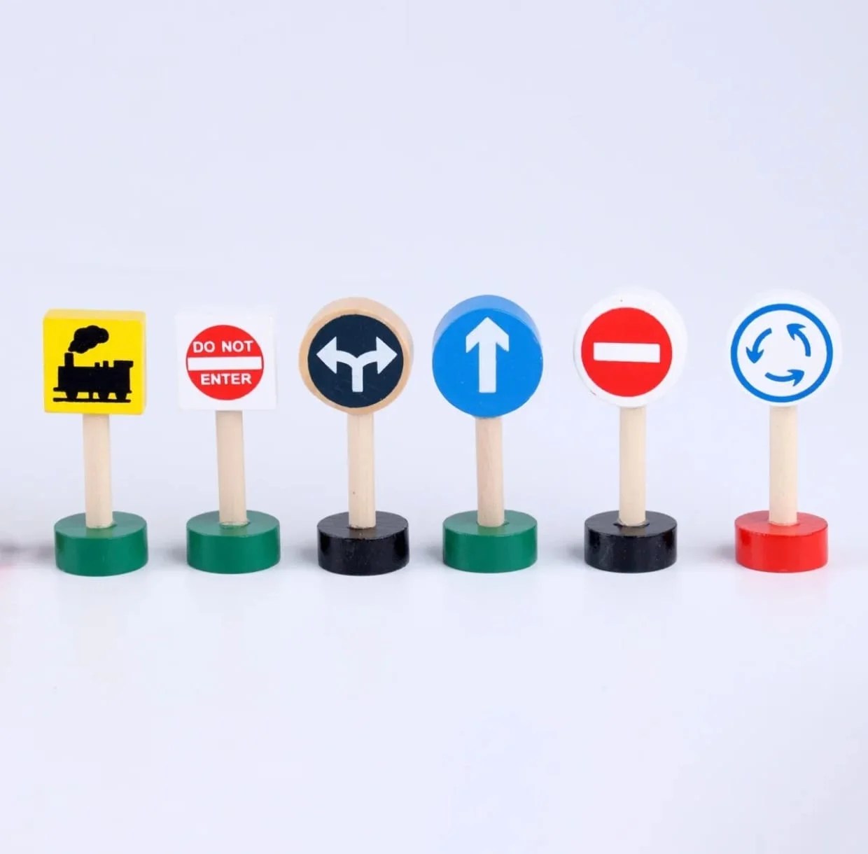 WOODEN TRAFFIC SIGNS