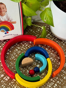 Rainbow stacker