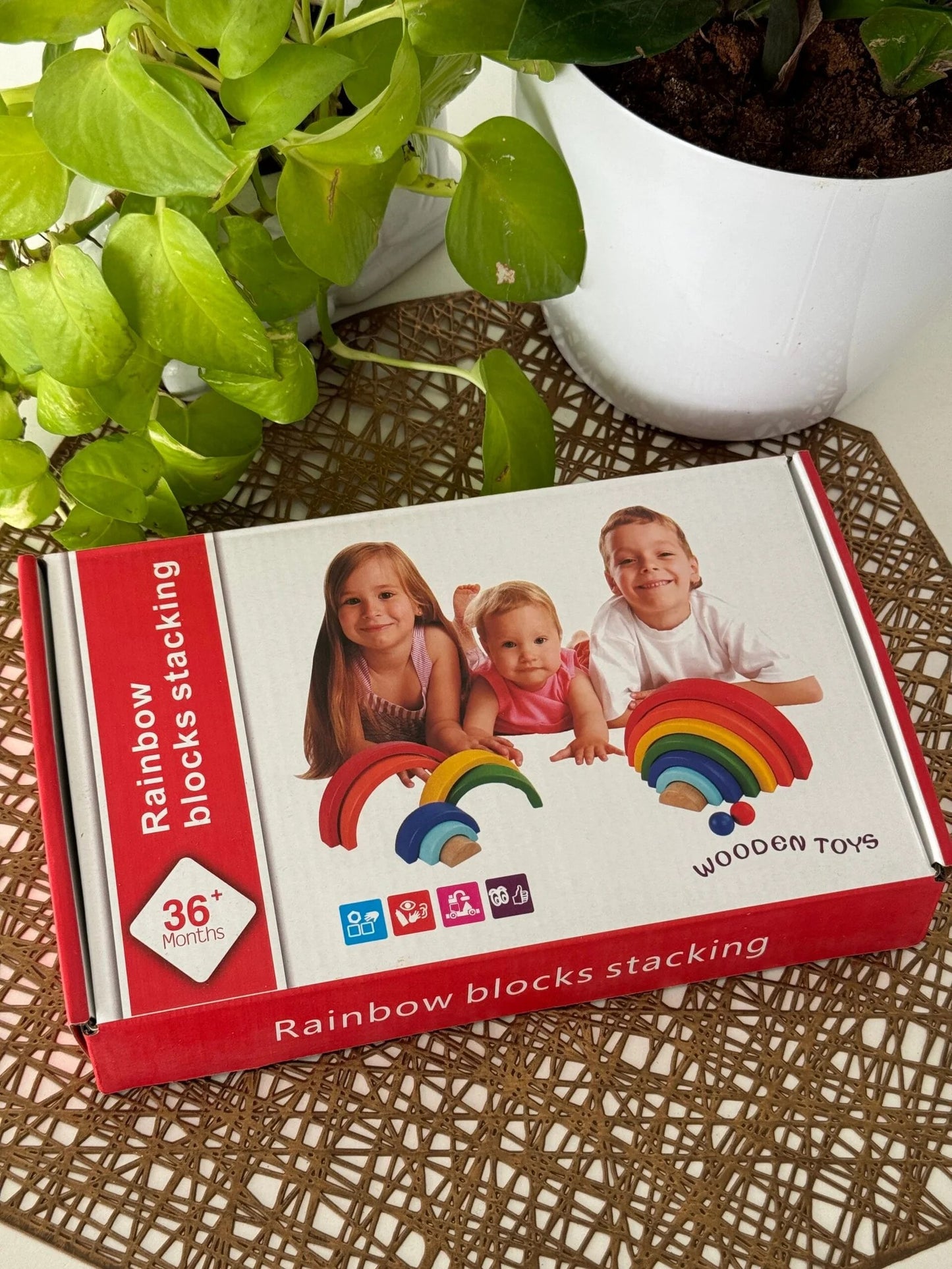 Rainbow stacker