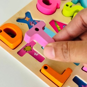 Puzzle and Lacing