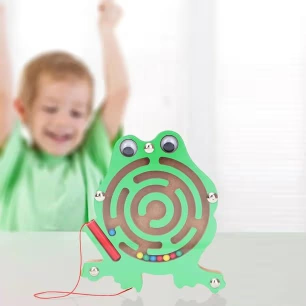 Wooden magnetic maze