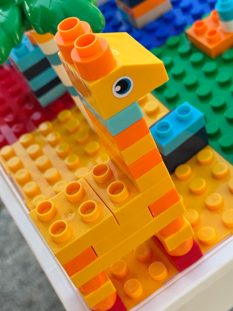Lego table