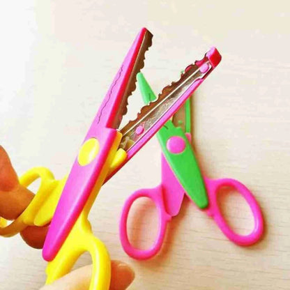 Zig zag scissors