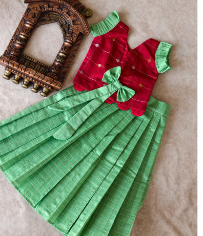 Ethnic wear (red bow)